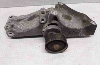 VOLKSWAGEN Golf 8 generation (2019-2023) Кронштейн двигателя правой стороны 32503989