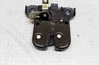 AUDI A3 8L (1996-2003) Замок крышки багажника 32505784