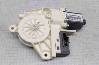 PEUGEOT 407 1 generation (2004-2010) Aizmugurējo kreiso durvju loga pacēlāja motorīts 32509397