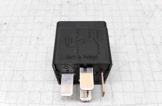 FORD Focus 1 generation (1998-2010) Relejs FOAB14B192AA 32509995