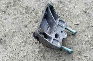 VOLKSWAGEN Golf 8 generation (2019-2023) Кронштейн крепления коробки передач 32530797