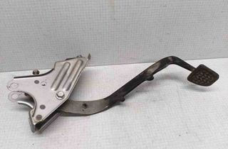 TOYOTA Avensis 2 generation (2002-2009) Педаль сцепления 16092A01 32537974