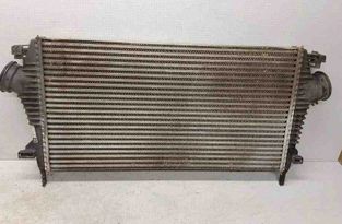 OPEL Insignia A (2008-2016) Starpdzesētāja/interkūlera radiators 13241751 32555514