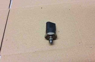 SKODA Octavia 2 generation (2004-2013) Fuel pressure sensor 60D0060151A,0261545008 32565797