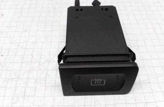 VOLKSWAGEN Golf 4 generation (1997-2006) Windscreen heating switch 32625067
