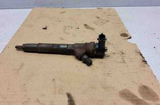 CHRYSLER Voyager 4 generation (2001-2007) Fuel Injector 32628994