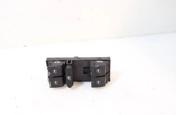 VOLKSWAGEN Passat B7 (2010-2015) Front Right Door Window Switch 32879251