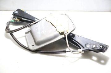 VOLKSWAGEN Golf Plus 1 generation (2004-2009) Priekšējo kreiso durvju logu pacēlājs 32889262