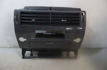 CITROËN C4 1 generation (2004-2011) Вентиляционные отверстия в приборной панели 32892520