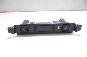 TOYOTA Yaris Cross 1 generation (2020-2023) Выключатель обогрева 32892568