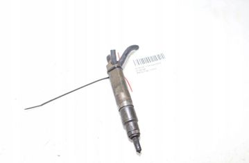 VOLKSWAGEN Passat B6 (2005-2010) Degvielas sprausla 028130201T 32899681