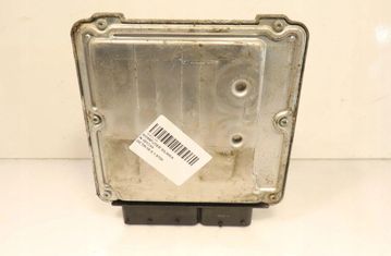 SKODA Octavia 1 generation (1996-2010) Блок управления двигателем 0281011883 32902952