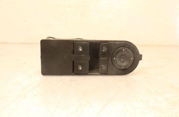OPEL Zafira B (2005-2010) Priekšējo labo durvju logu pacelšanas slēdži 32906847