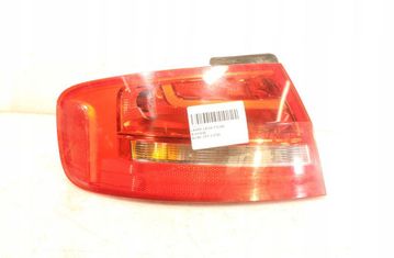 AUDI A4 B8/8K (2011-2016) Aizmugurējais kreisais lukturis 32907335