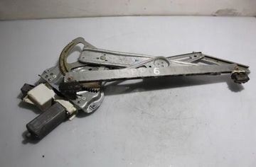 TOYOTA Avensis 2 generation (2002-2009) Priekšējo labo durvju logu pacēlājs 32917765