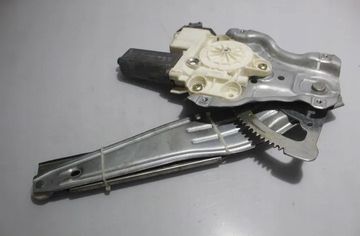 TOYOTA Avensis 2 generation (2002-2009) Rear left door window lifter 32919859