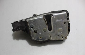 BMW 3 Series E46 (1997-2006) Aizmugurējo kreiso durvju slēdzene 32919908