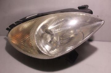 CITROËN Xsara Picasso 1 generation (1999-2010) Front Right Headlight 32920678