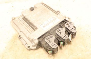 OPEL Vivaro A (2002-2006) Блок управления двигателем 0281014208 32945954