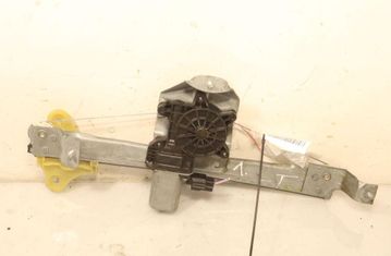 RENAULT Captur 1 generation (2013-2019) Aizmugurējo labo durvju logu pacēlājs 128001472B 32946284