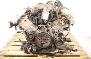 AUDI A6 allroad C5 (2000-2006) Двигатель 32947290