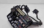 TOYOTA Avensis 3 generation (2009-2020) Fuse Box 8211505d91 32439844
