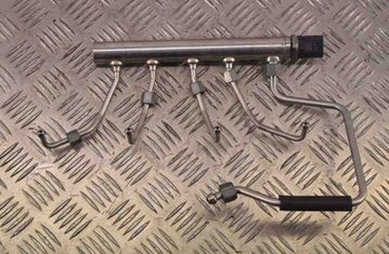 BMW 3 Series F30/F31 (2011-2020) Fuel Rail 30984122