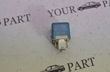 TOYOTA Auris 1 generation (2006-2012) Реле 9098704010 31013112