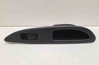 NISSAN Primera P12 (2001-2008) Aizmugurējo kreiso durvju loga pacēlāja slēdži 82961AV760,25411AV600 32715304