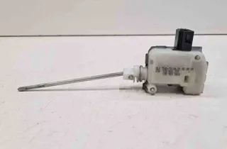 SKODA Octavia 2 generation (2004-2013) Degvielas tvertnes vāciņa bloķēšana 75467310401,1M0959781A,78091959,1Z0810773 32718238