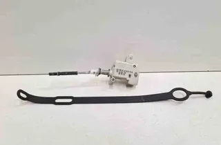 VOLKSWAGEN Touareg 1 generation (2002-2010) Degvielas tvertnes vāciņa bloķēšana 1J0810773B,3B0959782 32720287