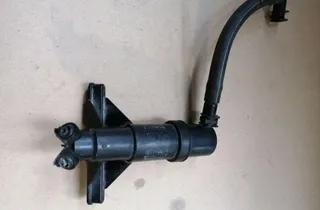 BMW 5 Series E60/E61 (2003-2010) Left Side Headlamp Washer 7038415 34172349