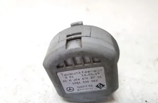 MERCEDES-BENZ GLK-Class X204 (2008-2015) Additional Inner Engine Parts A2048702751 33477196