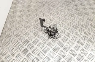 CITROËN C5 2 generation (2008-2017) Замок капота 9649808280 33190204