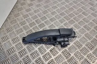 FORD C-Max 1 generation (2003-2010) Kreisās puses bīdāmo durvju ārējais rokturis 3M51R224A36AD 33365083