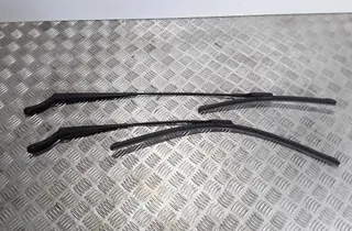 OPEL Crossland X 1 generation (2017-2023) Front Wiper Arms 33530024