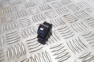 OPEL Crossland X 1 generation (2017-2023) Front Right Door Window Switch 13483539 33531884