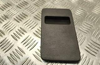 SUBARU Forester SH (2007-2013) Крышка блока предохранителей 33552739