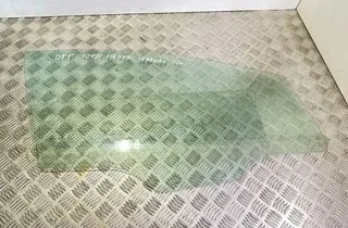 FORD Fiesta 7 generation (2017-2024) Priekšējo labo durvju stikls DOT615M40VAS2 33567377