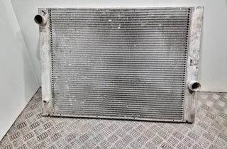 BMW 5 Series E60/E61 (2003-2010) Охлаждающий радиатор 99000956,8MK376 33577542