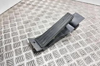 BMW 5 Series E60/E61 (2003-2010) Throttle Pedal 050506,6772645 33577684