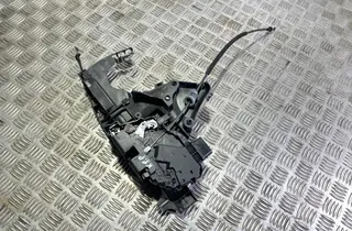 VOLVO V50 1 generation (2003-2012) Priekšējo kreiso durvju slēdzene 30699109,30699441 33578296