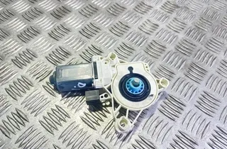 VOLKSWAGEN Passat B7 (2010-2015) Маторчик стеклоподъемника передней левой двери 4K0959802 33783161