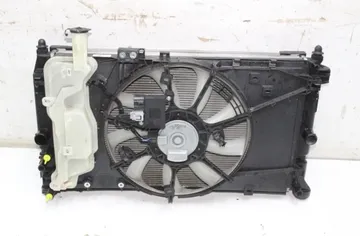 TOYOTA Yaris 4 generation (2020-2023) Dzesēšanas sistēma MF422136-7672 33556135