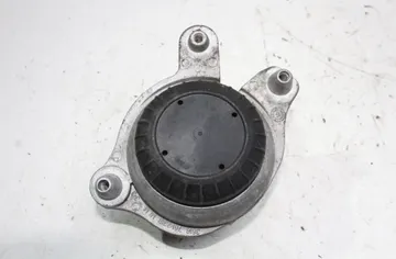 MERCEDES-BENZ C-Class W205/S205/C205 (2014-2023) Подушка двигателя правая A2052406717 33575640