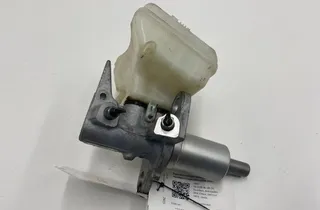 AUDI A4 B7/8E (2004-2008) Bremžu cilindrs 8K0611021B 33273515