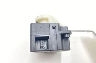 SUBARU Forester SH (2007-2013) Клапаны управления внутренним подогревом 5037521120 33273958