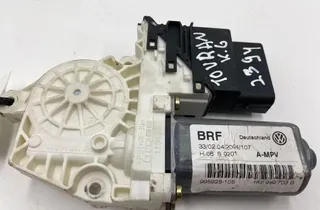 VOLKSWAGEN Touran 1 generation (2003-2015) Aizmugurējo kreiso durvju loga pacēlāja motorīts 1K0959703B 33274252