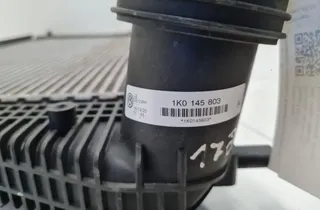VOLKSWAGEN Touran 1 generation (2003-2015) Starpdzesētāja/interkūlera radiators 1K0145803 33274909