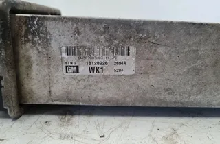OPEL Astra H (2004-2014) Starpdzesētāja/interkūlera radiators 33288771
